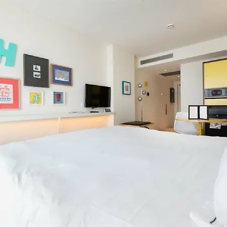 Hotel Vincci Bit