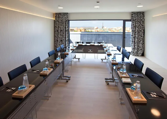 Vincci Bit Hotel 4*