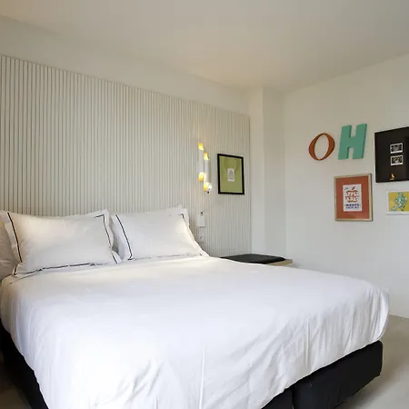 Ξενοδοχείο Vincci Bit 4*