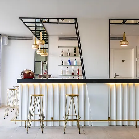 Ξενοδοχείο Vincci Bit 4*