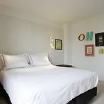 Hotel Vincci Bit 4*