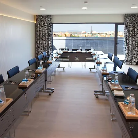 Vincci Bit Hotel 4*