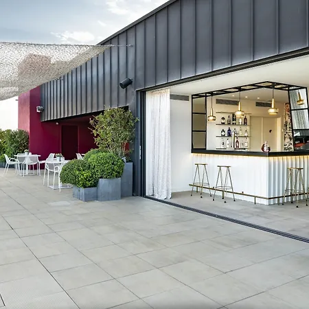 Hotel Vincci Bit